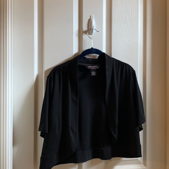 short jacket - Picture 2 of 3